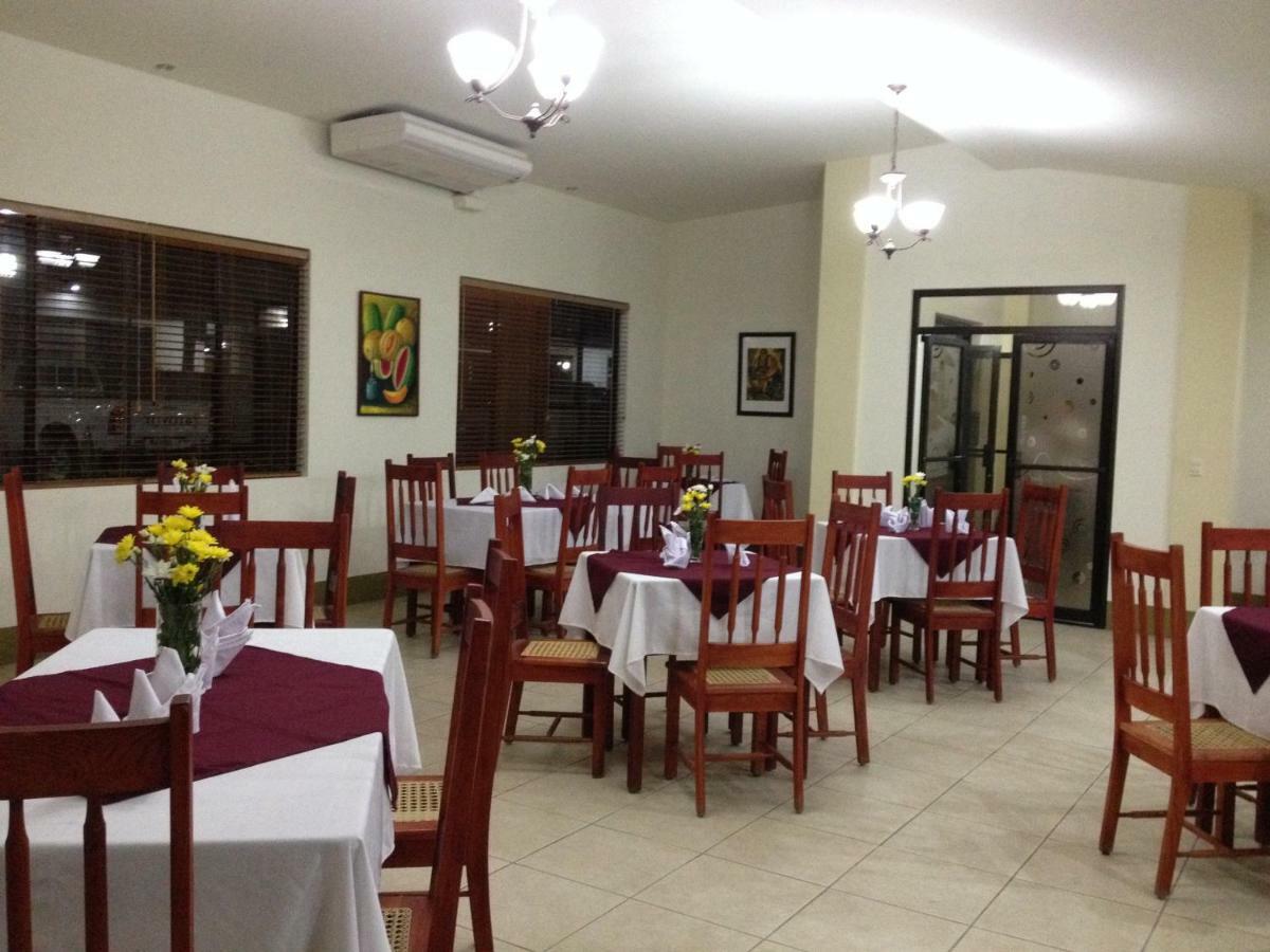 Hotel Frontera Окоталь Экстерьер фото