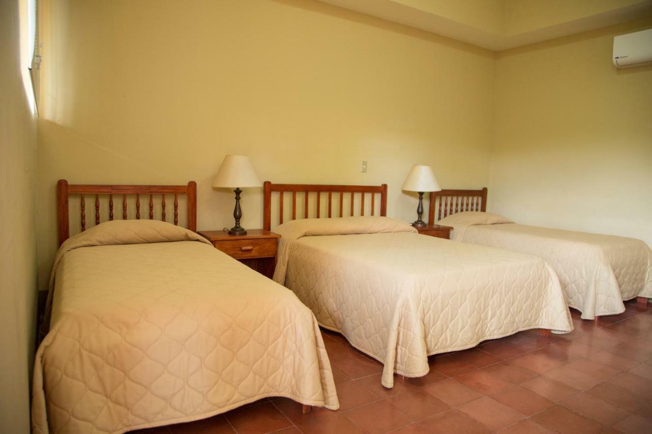 Hotel Frontera Окоталь Экстерьер фото