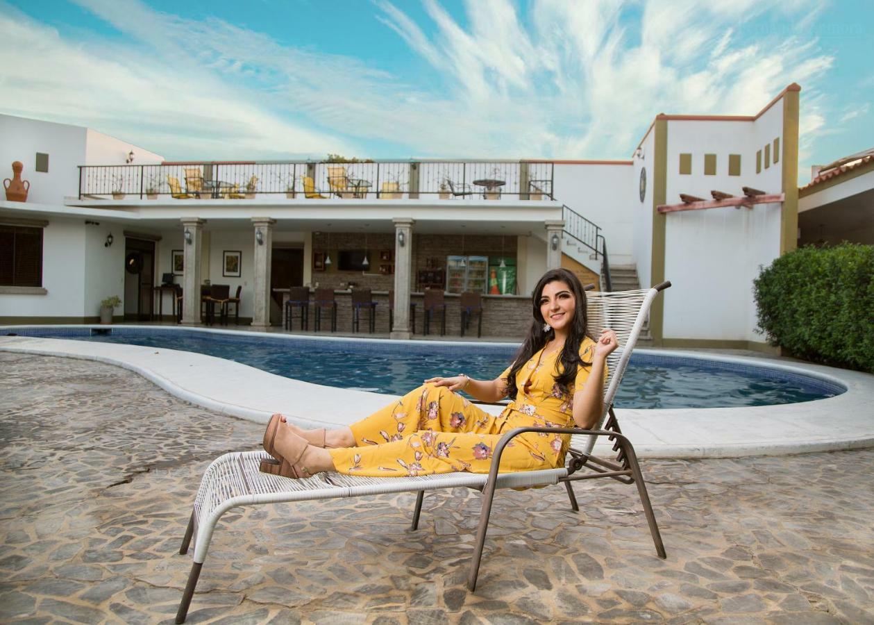 Hotel Frontera Окоталь Экстерьер фото